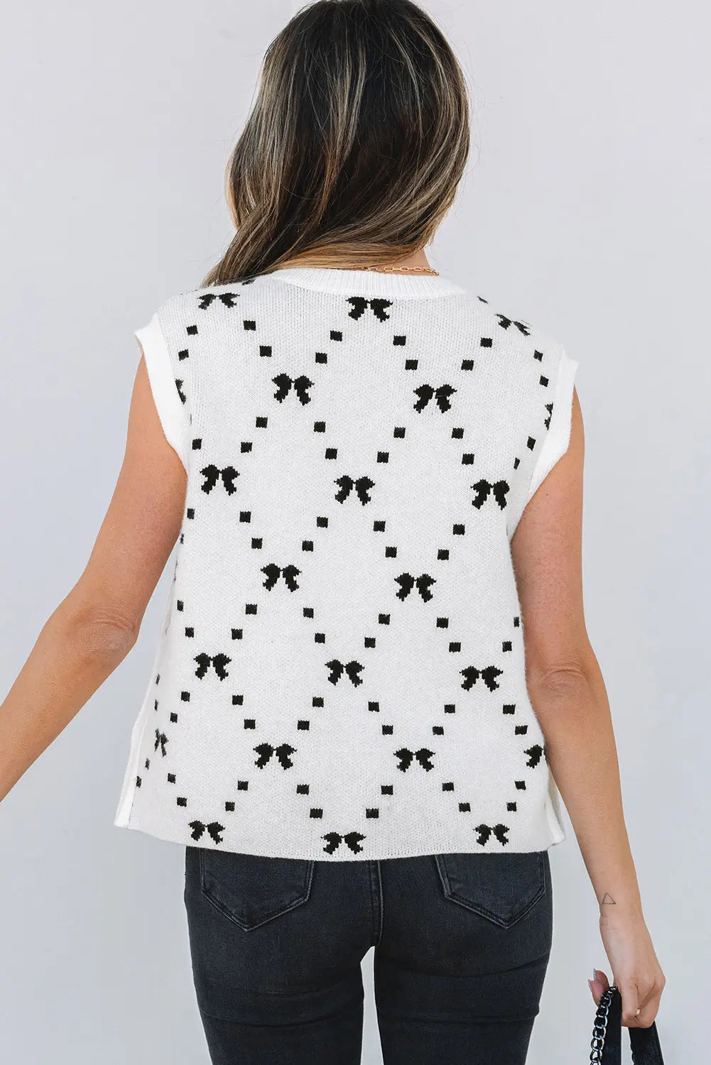 White Bow Pattern Buttoned Side Cropped Sweater Vest