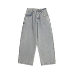 Simple and casual straight leg jeans for men and women Markonline