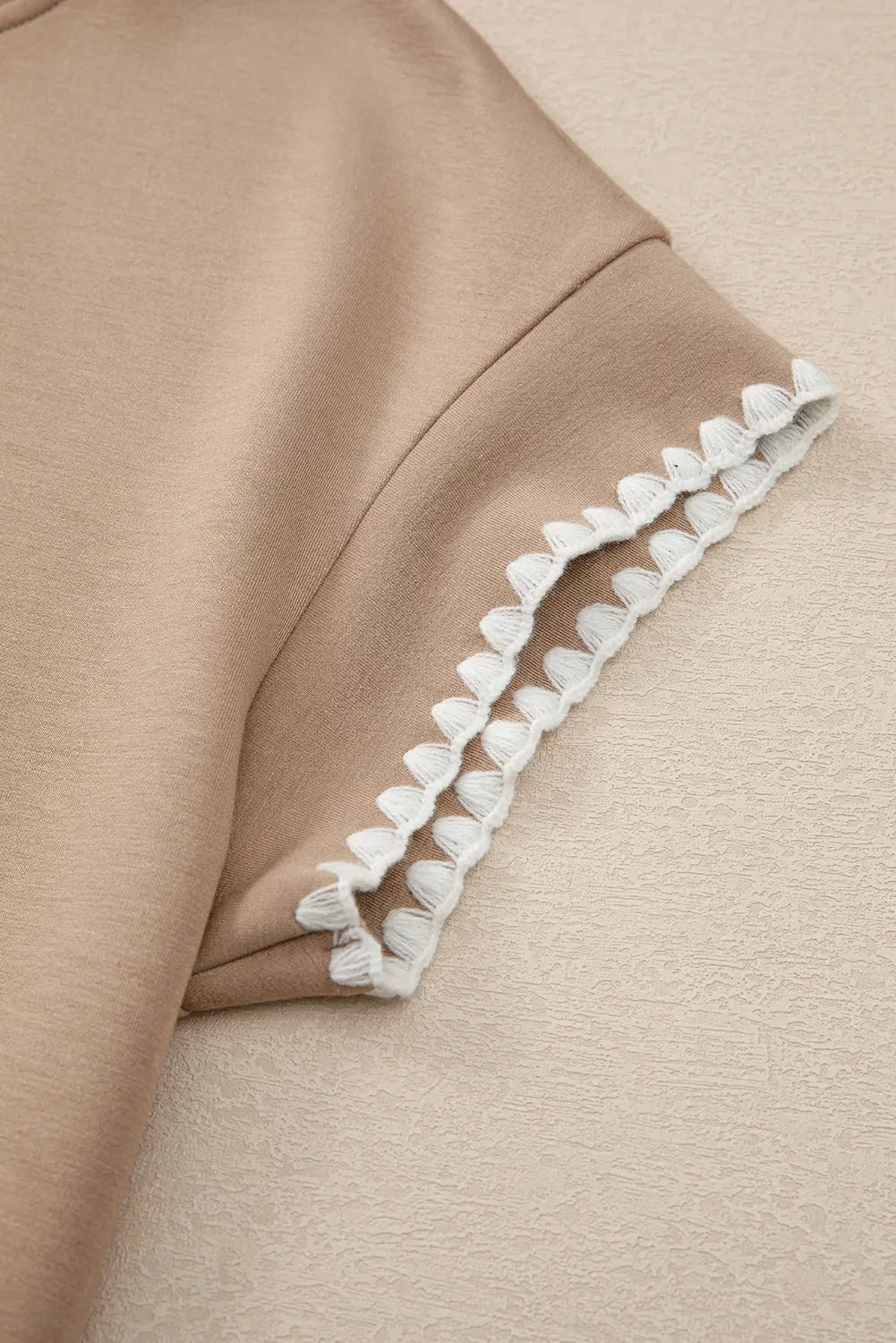 Straw Yellow Ric Rac Color Contrast Ribbed Edge Crewneck T Shirt Markonline