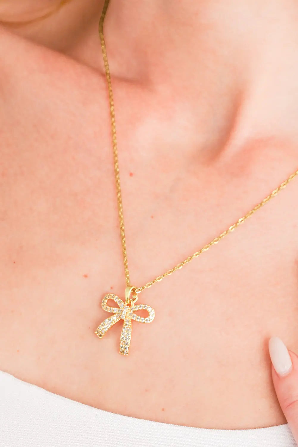 Gold Plated Rhinestone Bowknot Pendant Necklace Dear-Lover Dropshipping