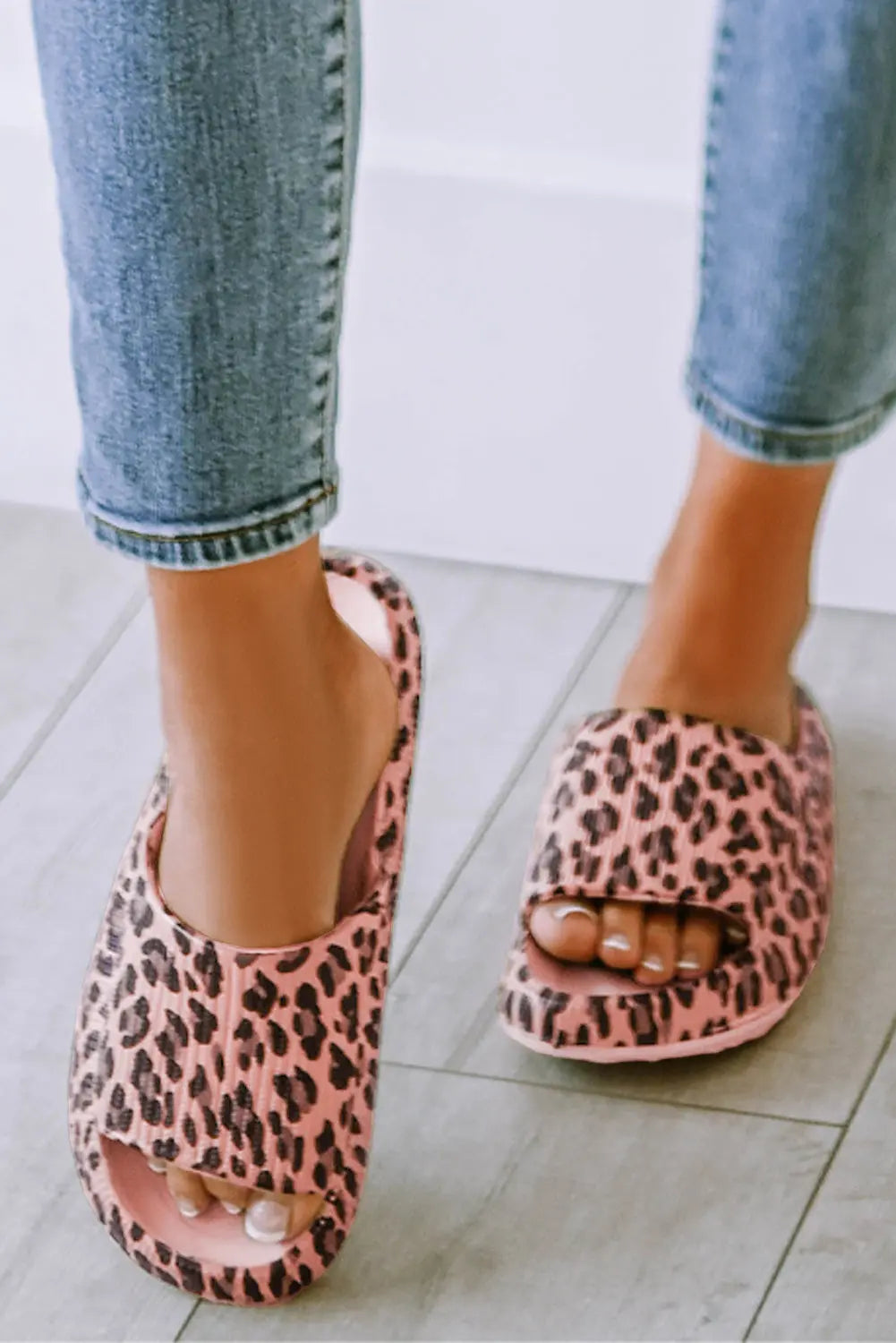Pink Leopard Print Thick Sole Slip On Slippers Markonline