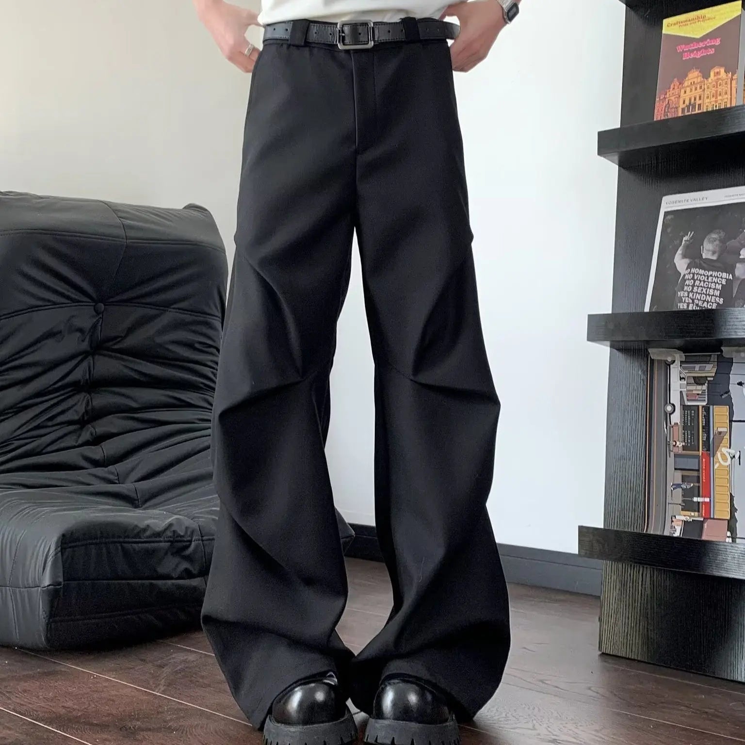 Black pleated paratrooper casual pants for men and women Markonline