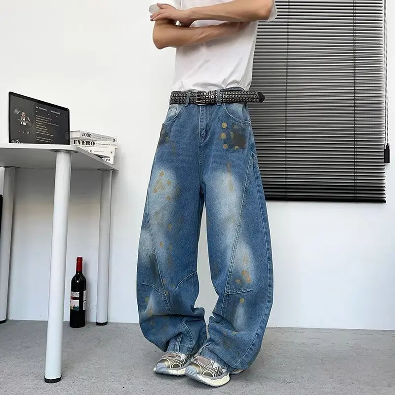 Old graffiti curved knife jeans for men in summer Markonline