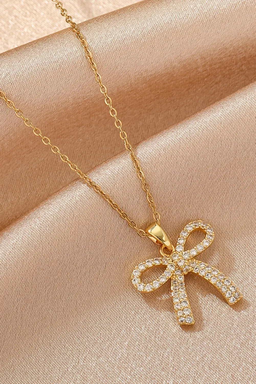 Gold Plated Rhinestone Bowknot Pendant Necklace Dear-Lover Dropshipping