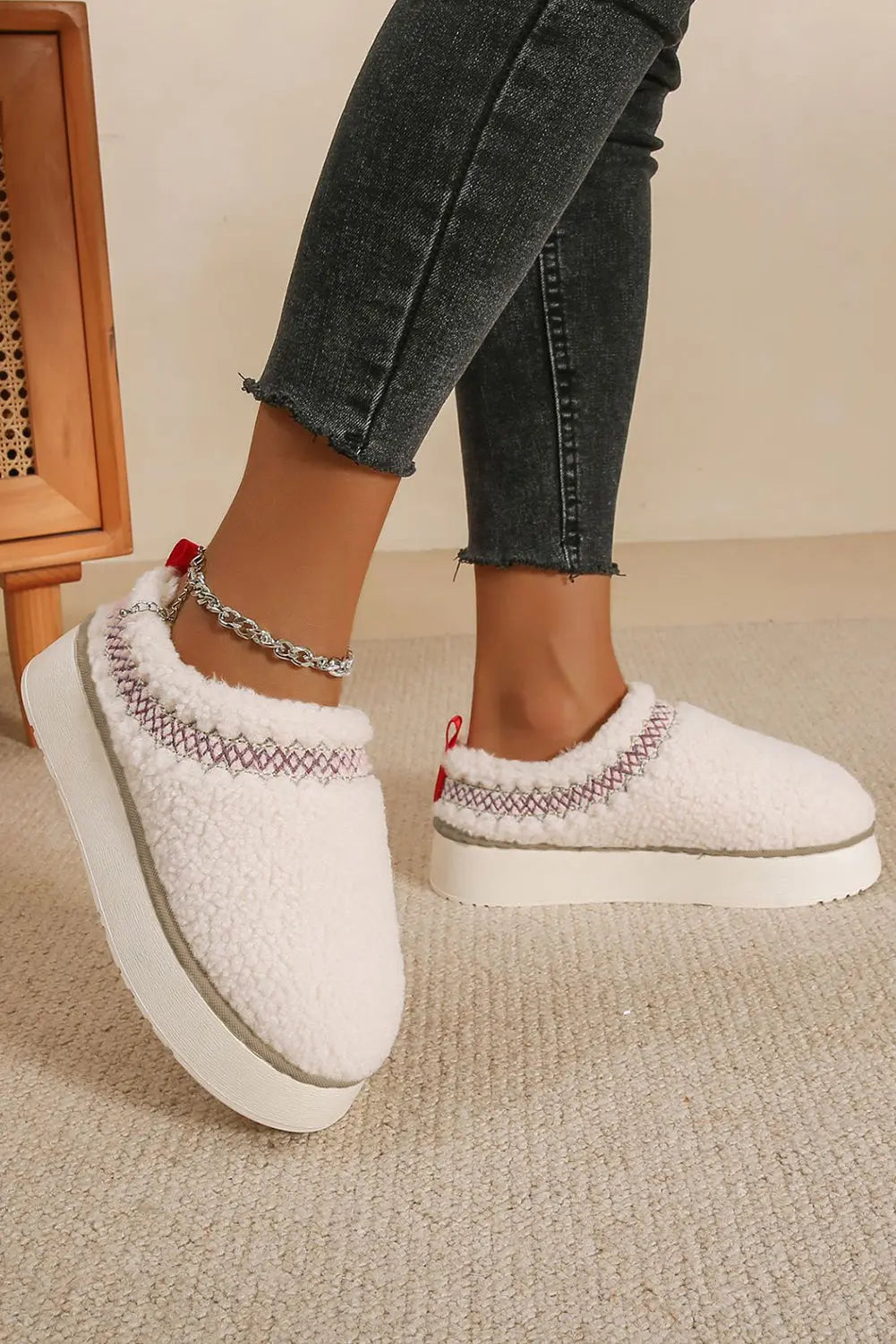 White Embroidered Sherpa Plush Thick Sole Winter Slippers Dear-Lover Dropshipping