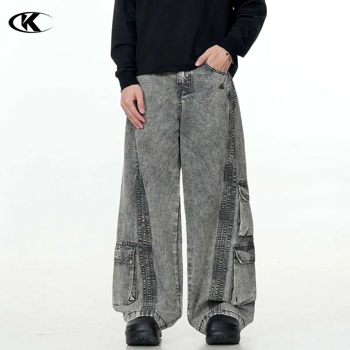 Washed Gray Workwear Jeans with Multiple Pockets for Men and Women