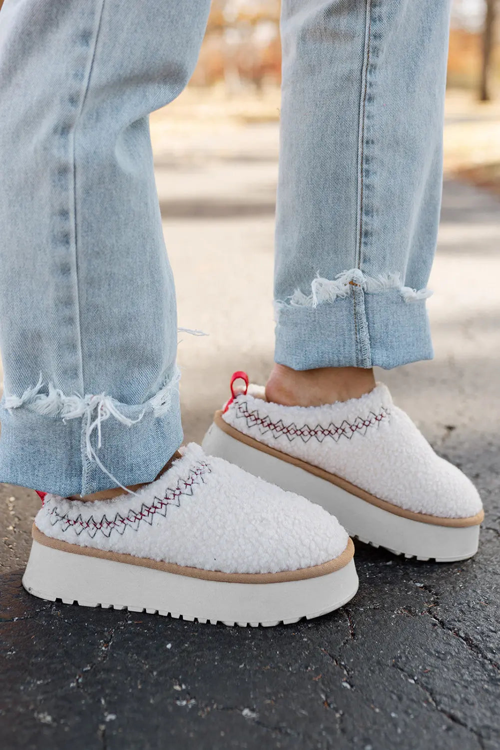 White Embroidered Sherpa Plush Thick Sole Winter Slippers Dear-Lover Dropshipping