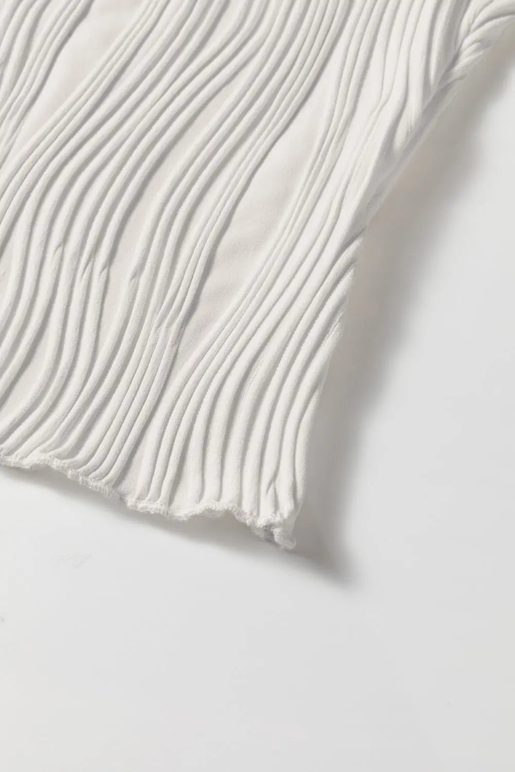 White Solid Color Wavy Textured Round Neck Tank Top Dear-Lover Dropshipping