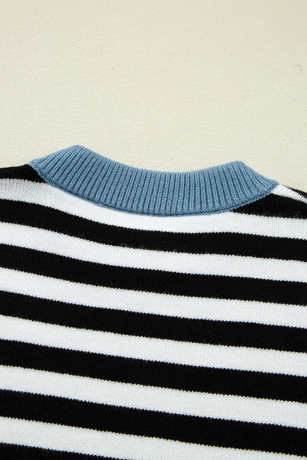 Color black Striped Panels Colorblock Sleeve Chic Sweater Dear-Lover Dropshipping