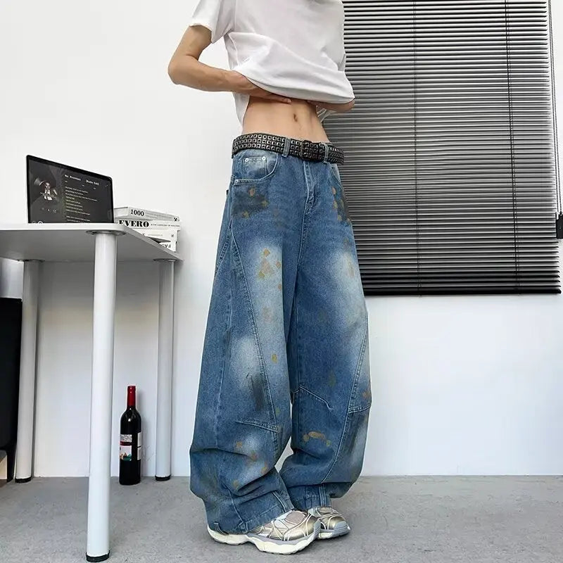 Old graffiti curved knife jeans for men in summer Markonline