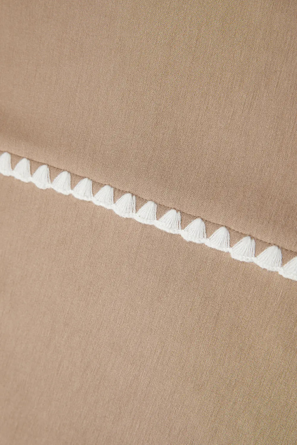 Straw Yellow Ric Rac Color Contrast Ribbed Edge Crewneck T Shirt Markonline