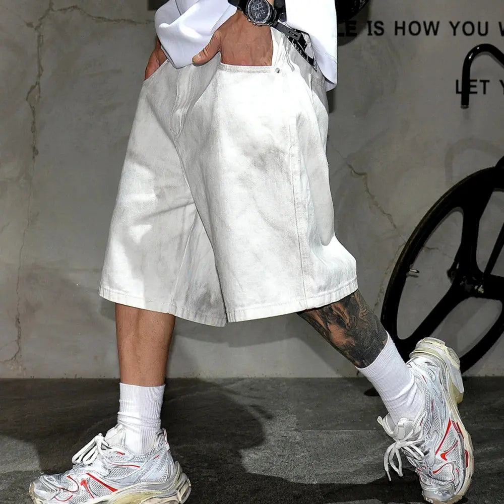 High Quality Streetwear Dirty White Jorts Men Clothes Distressed Denim Shorts Hip Hop Skateboard Baggy Jeans Korean Cargo Shorts