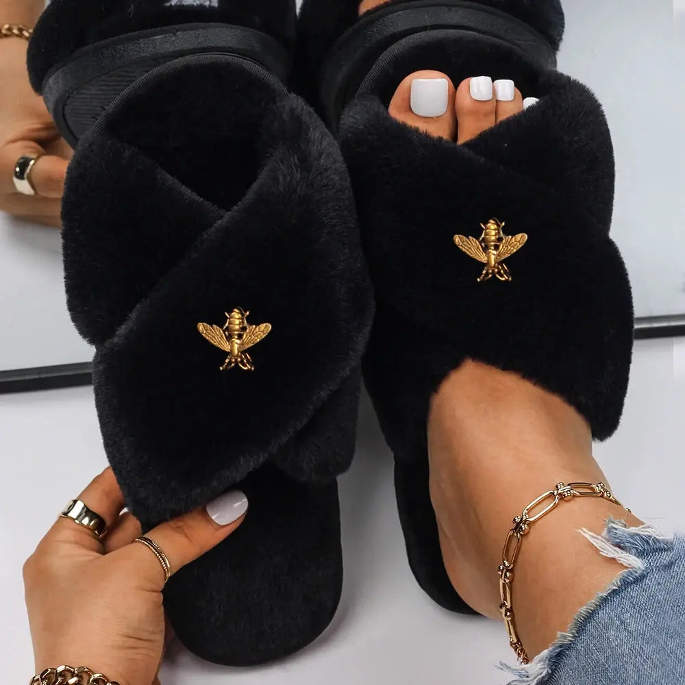 2022 Fluffy Slippers Women Faux Fur Slides Indoor Slippers Female Flip Flops Plush Sandals Flat Open Toe Luxury Designer Shoes