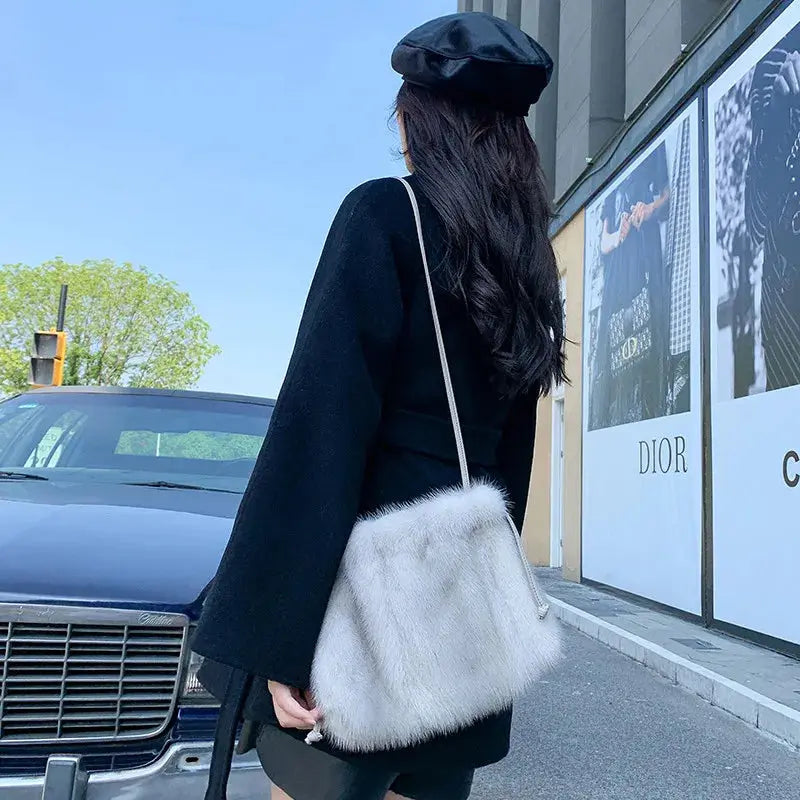 S7466893f63db40699f085ab061041052M