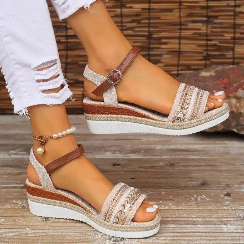 Women Sandals Summer Casual Luxury Flat Sandals Platform Shoes for Women 2024 New Designer Fashion Sandals Sandalias De Mujer