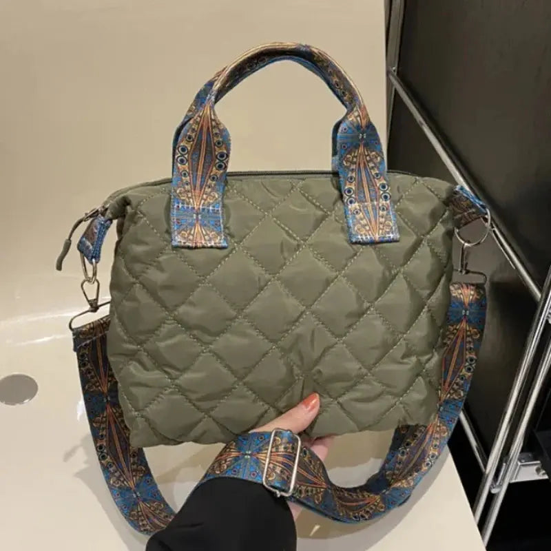 Sb7203be9fc654f17ba42018c8050050eX