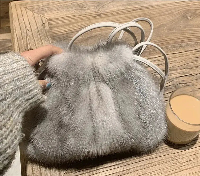 Sc663ac0ae7b74ec0b8ed465642b5c2c77