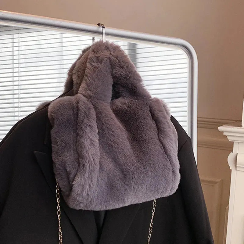 Sf2b03b9f4495412a88131d9c764f3501H