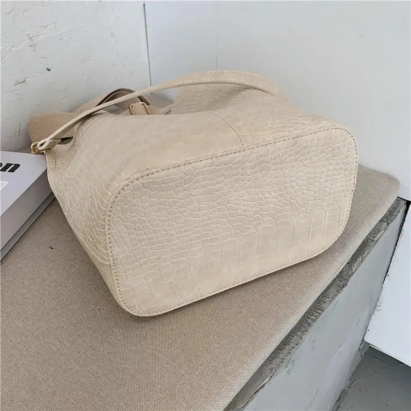 Sf552182e8e8a4220a0c8d5fc777381f3O