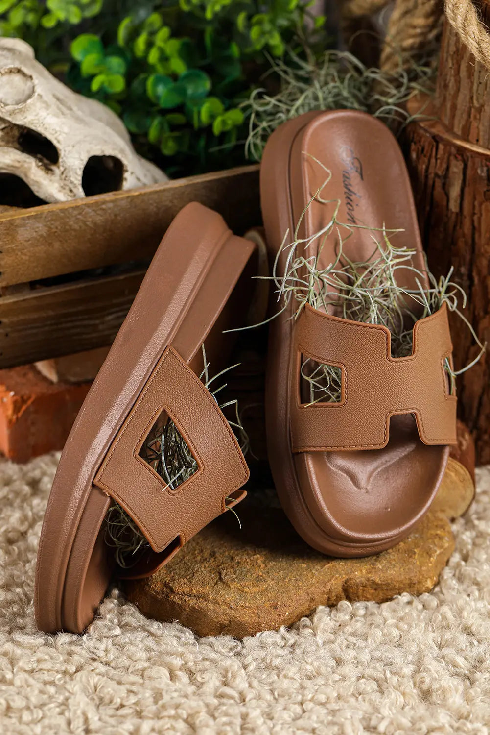 Chestnut Cutout Design Open Toe Platform Slippers (Run Small, Size Up) Dear-Lover Dropshipping