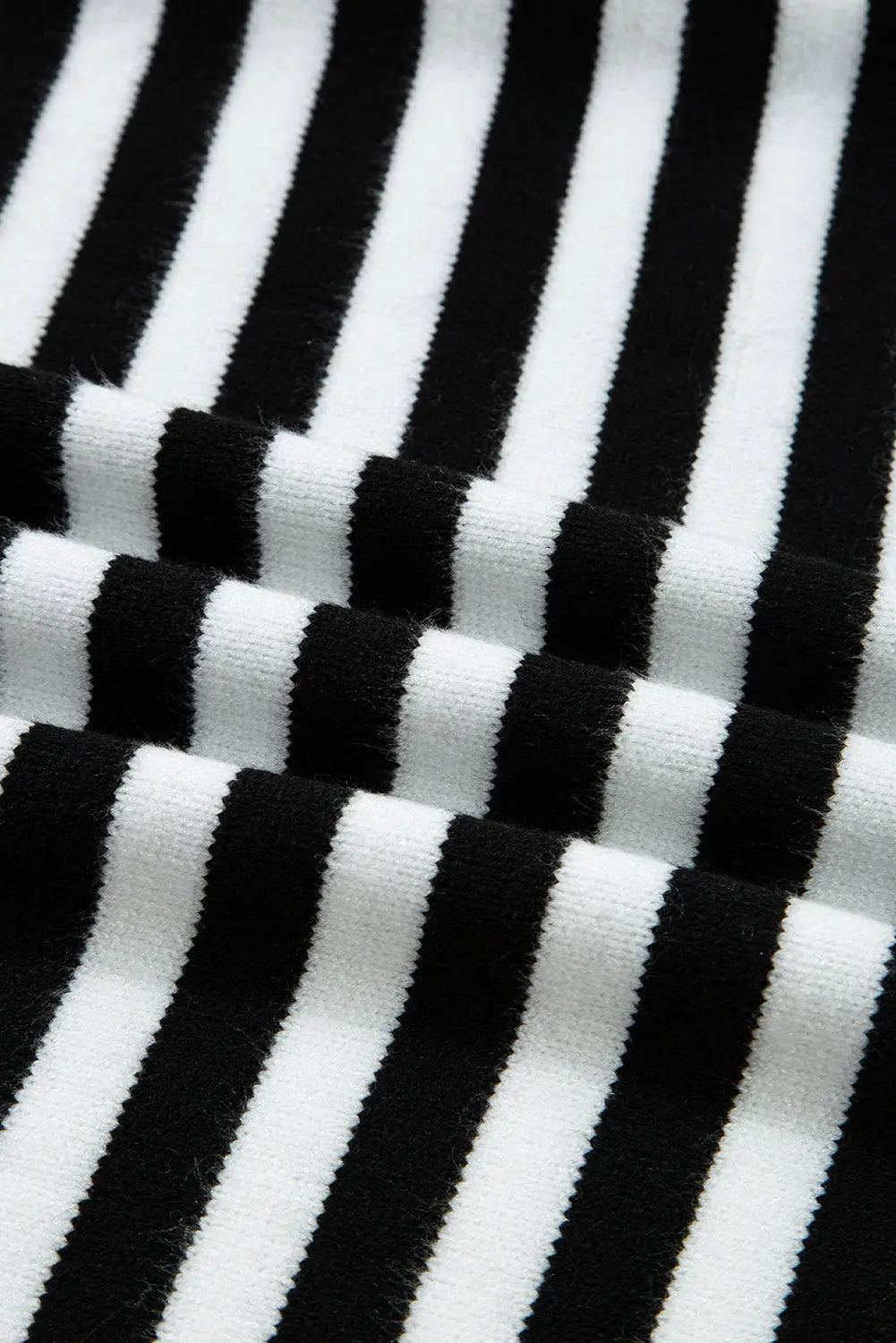 Color black Striped Panels Colorblock Sleeve Chic Sweater Dear-Lover Dropshipping